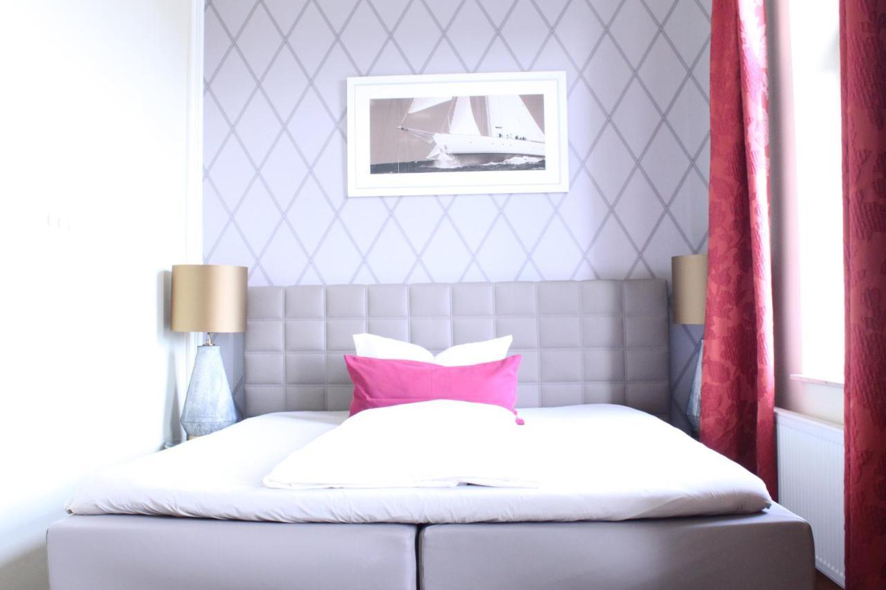 Sommer Hotel